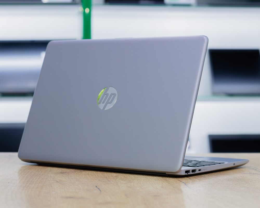 (новый.) Ноутбук HP 250 G8 59S27EA (FHD/i7-10gen/8GB/SSD 256GB)