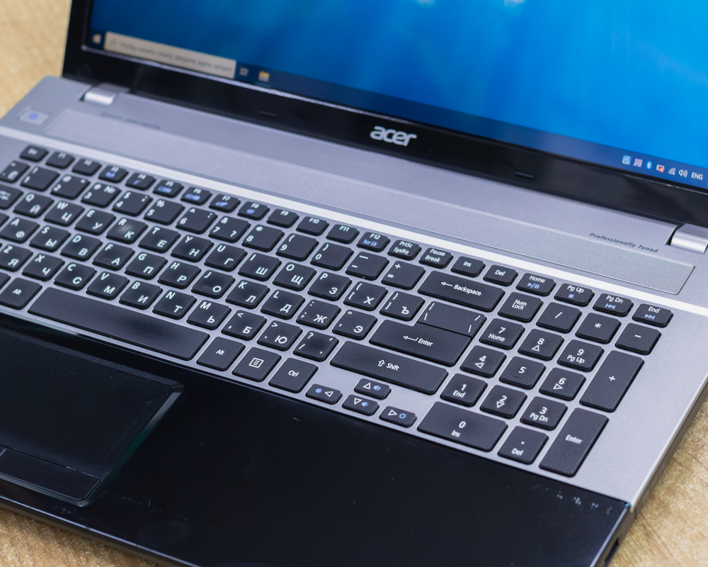 Ноутбук Acer Aspire V3-731 (HD+/Pentium 2020M/8GB/HDD 1TB)