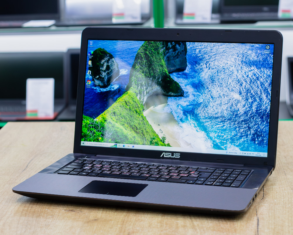 Игровой ноутбук Asus X756U (FHD/i5-6gen/GTX 950M 2GB/8GB/SSD 256GB)