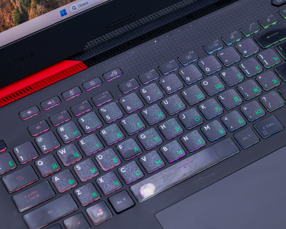 Игровой ноутбук Asus Rog Strix G513QC (144Hz/Ryzen 7 5800H/RTX 3050 4GB/16GB/SSD 512GB)