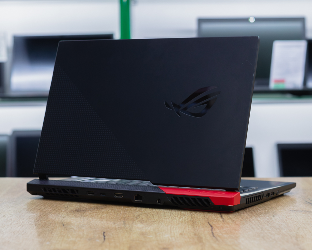 Игровой ноутбук Asus Rog Strix G513QC (144Hz/Ryzen 7 5800H/RTX 3050 4GB/16GB/SSD 512GB)