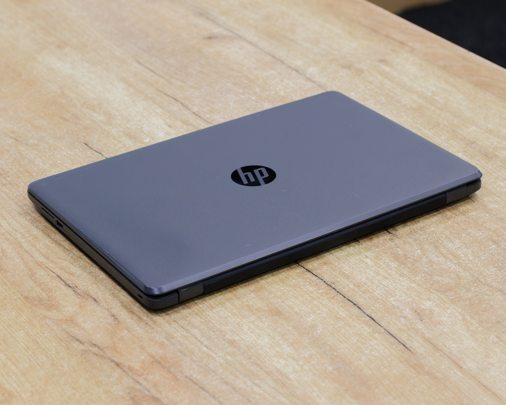 Ноутбук HP 250 G6 (HD/i3-6gen/8GB/SSD 256GB)