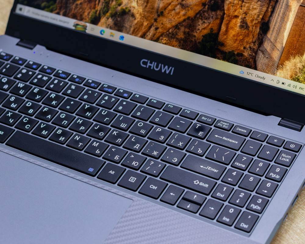 Ноутбук Chuwi HeroBook Plus (FHD IPS/Celeron N4020/8GB/SSD 256GB)