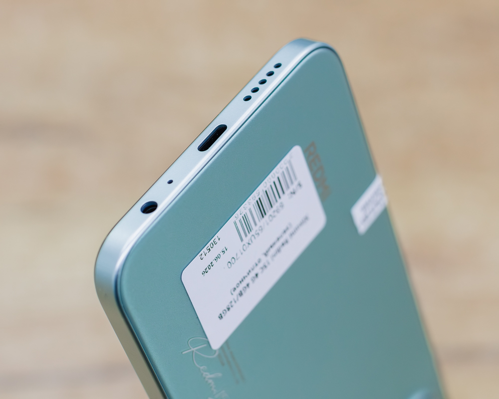 Xiaomi Redmi 15C 4G 4GB/128GB (зеленый, отличное)