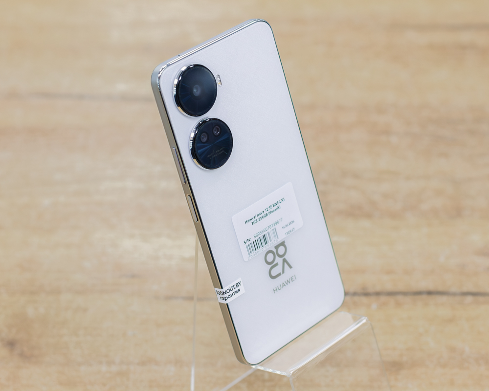 Huawei nova 12 SE BNE-LX1 8GB/256GB (белый, отличное)