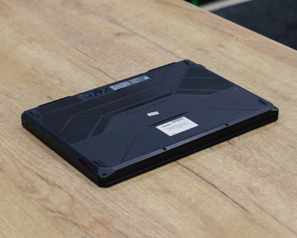 Игровой ноутбук Asus TUF Gaming FX505DT (FHD IPS/Ryzen 5 3550H/GTX 1650 4GB/16GB/SSD 512GB)