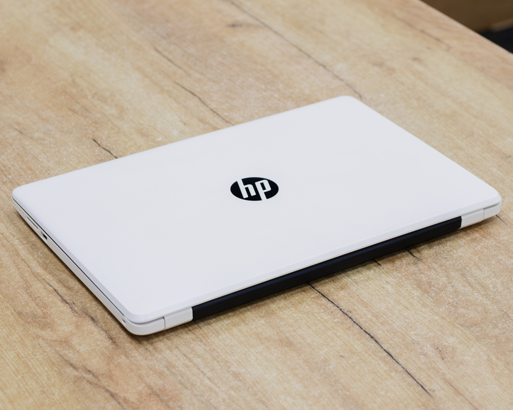 Ноутбук HP 15-bw (HD/E2-9000e/4GB/SSD 256GB)