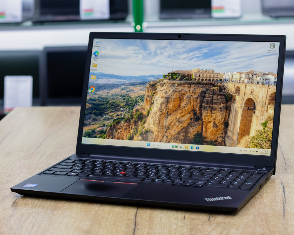 Ноутбук Lenovo ThinkPad E15 Gen 2 (FHD IPS/i5-11gen/16GB/SSD 512GB)