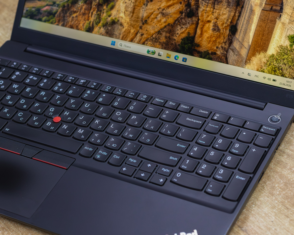 Ноутбук Lenovo ThinkPad E15 Gen 2 (FHD IPS/i5-11gen/16GB/SSD 512GB)