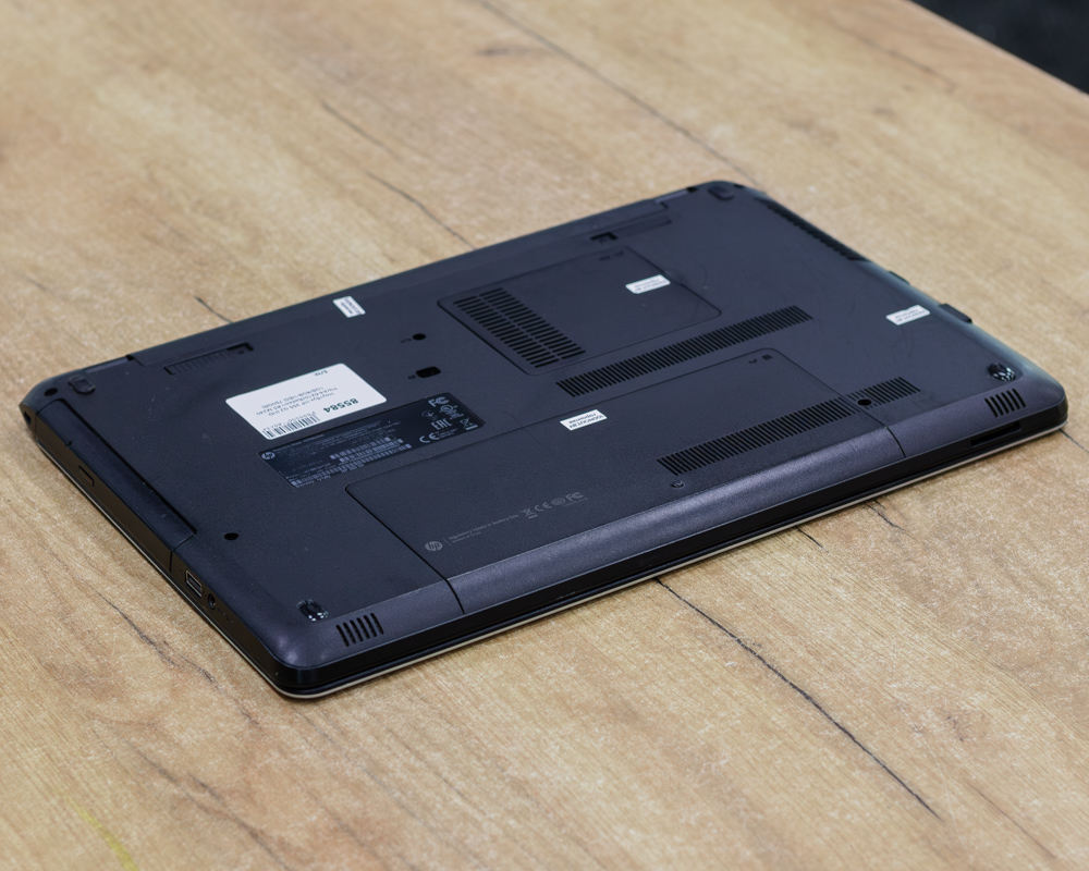 Ноутбук HP 355 G2 (HD/A4-6210/Radeon R5 M240 1GB/8GB/HDD 750GB)