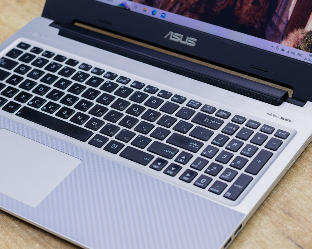Ноутбук Asus K56CB (HD/i7-3gen/GeForce GT 740M 2GB/8GB/SSD 256GB)