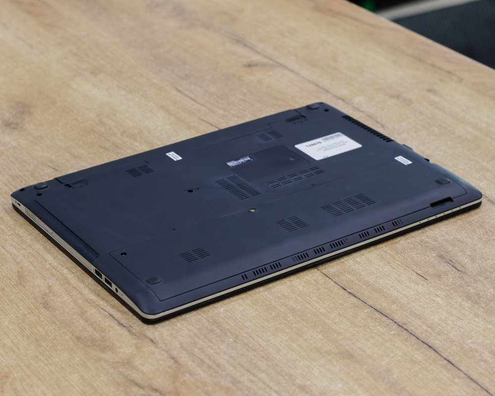 Ноутбук Asus K56CB (HD/i7-3gen/GeForce GT 740M 2GB/8GB/SSD 256GB)