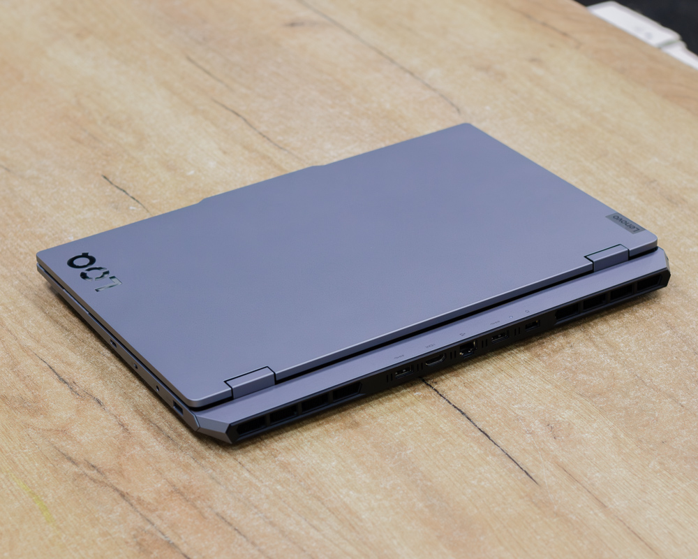 Игровой ноутбук Lenovo LOQ 15IAX9 (144Hz/i5-12gen/RTX 3050 6GB/16GB/SSD 512GB)