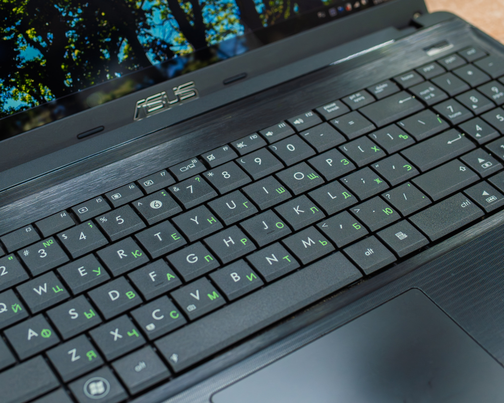 Ноутбук Asus X55A (HD/Celeron B820/4GB/HDD 1TB)