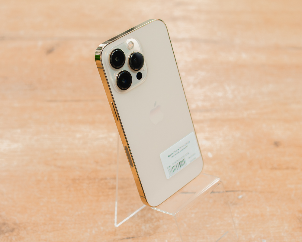 Apple iPhone 13 Pro 256GB (золотой, хорошее)