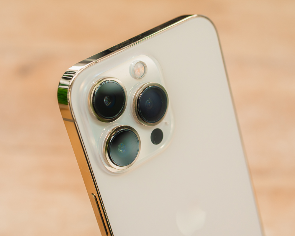 Apple iPhone 13 Pro 256GB (золотой, хорошее)