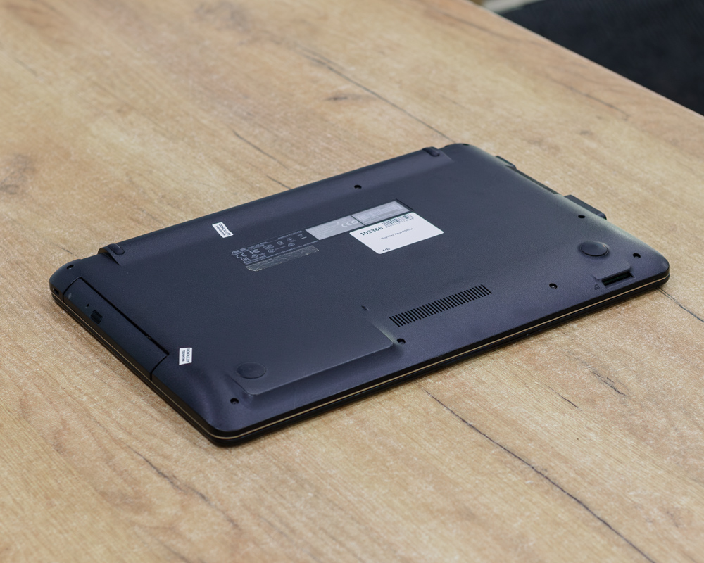 Ноутбук Asus R540LJ (HD/i3-5gen/GeForce 920M 2GB/8GB/SSD 256GB)