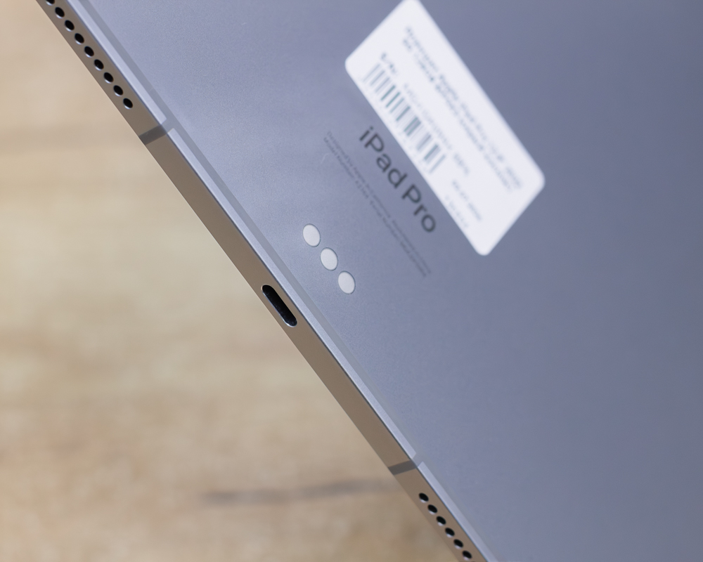 Планшет Apple iPad Pro 12.9
