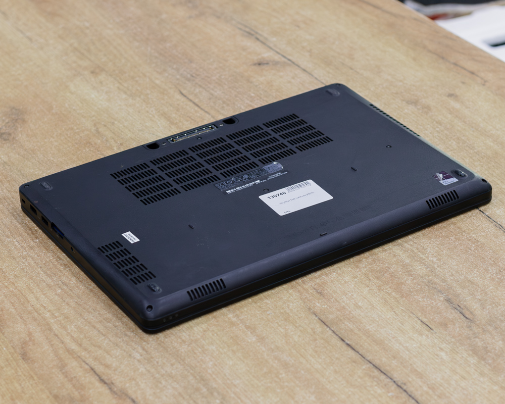 Ноутбук Dell Latitude E5570 (FHD IPS/i7-6gen/8GB/SSD 256GB)