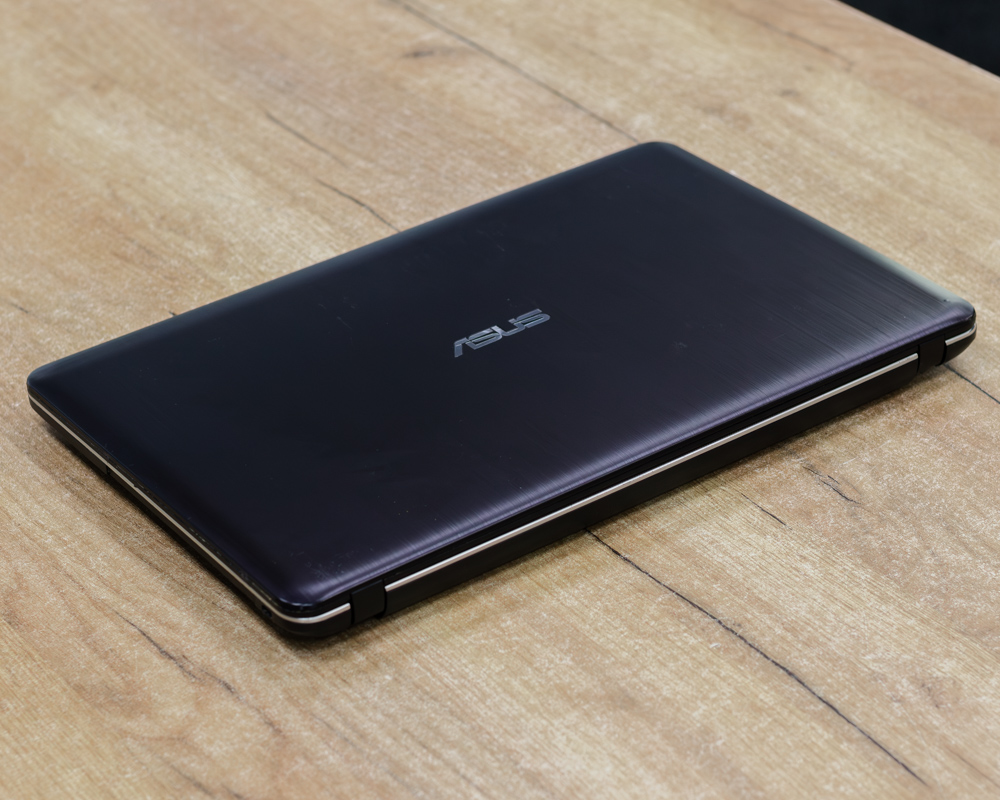 Ноутбук Asus X541UV (HD/i7-7gen/GeForce 920MX 2GB/8GB/SSD 256GB)