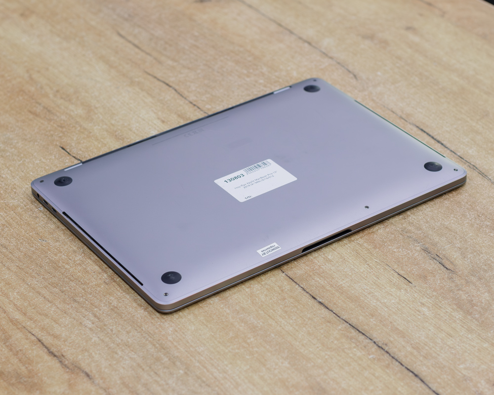 Ноутбук Apple MacBook Pro 13