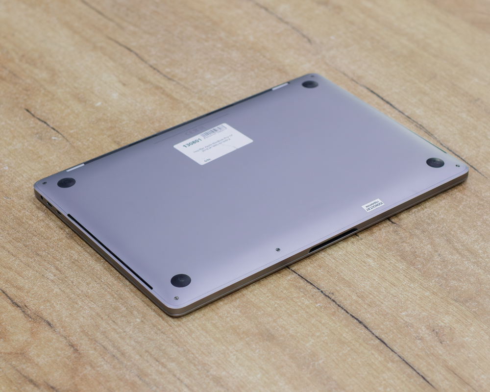 Ноутбук Apple MacBook Pro 13