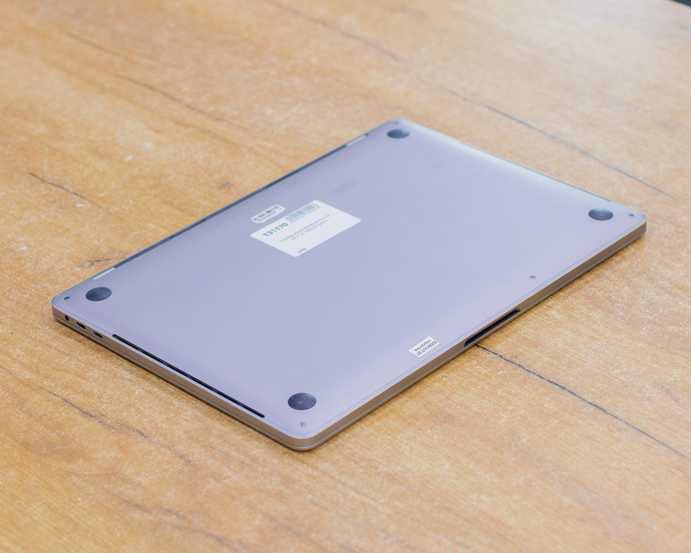 Ноутбук Apple MacBook Pro 13