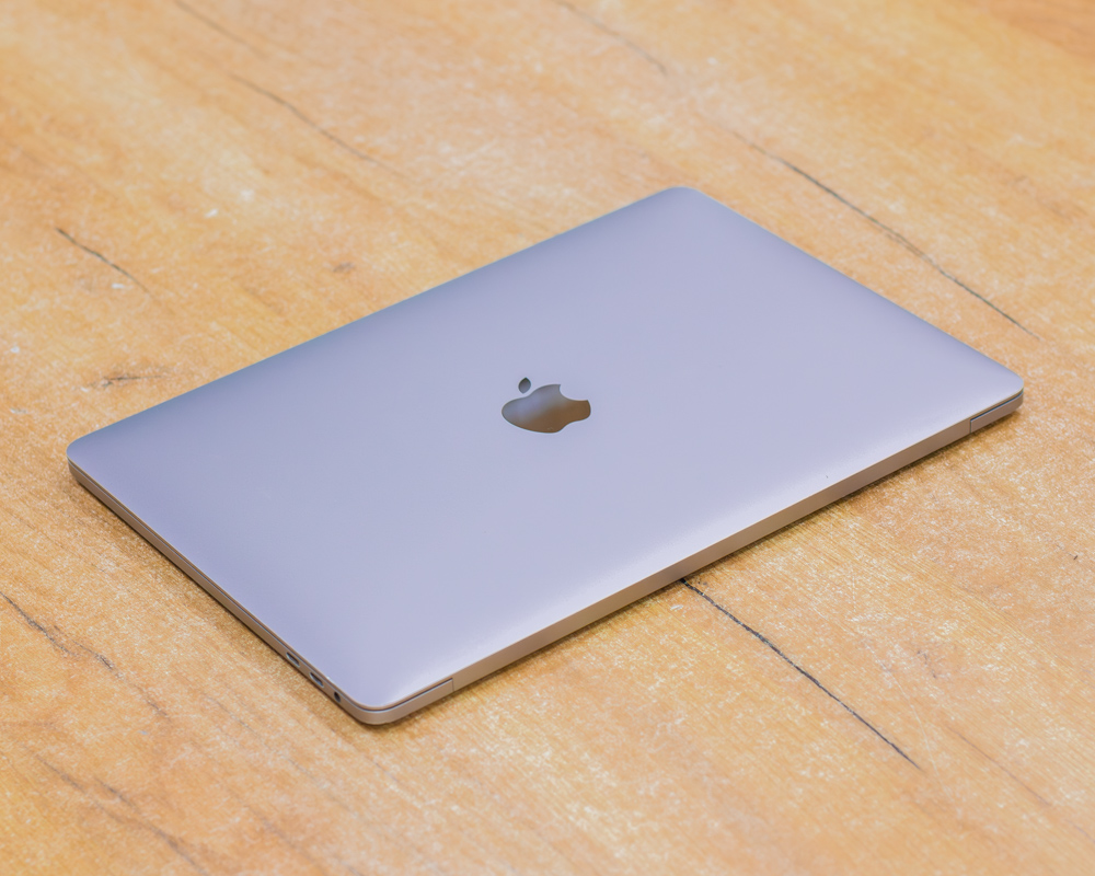 Ноутбук Apple MacBook Pro 13