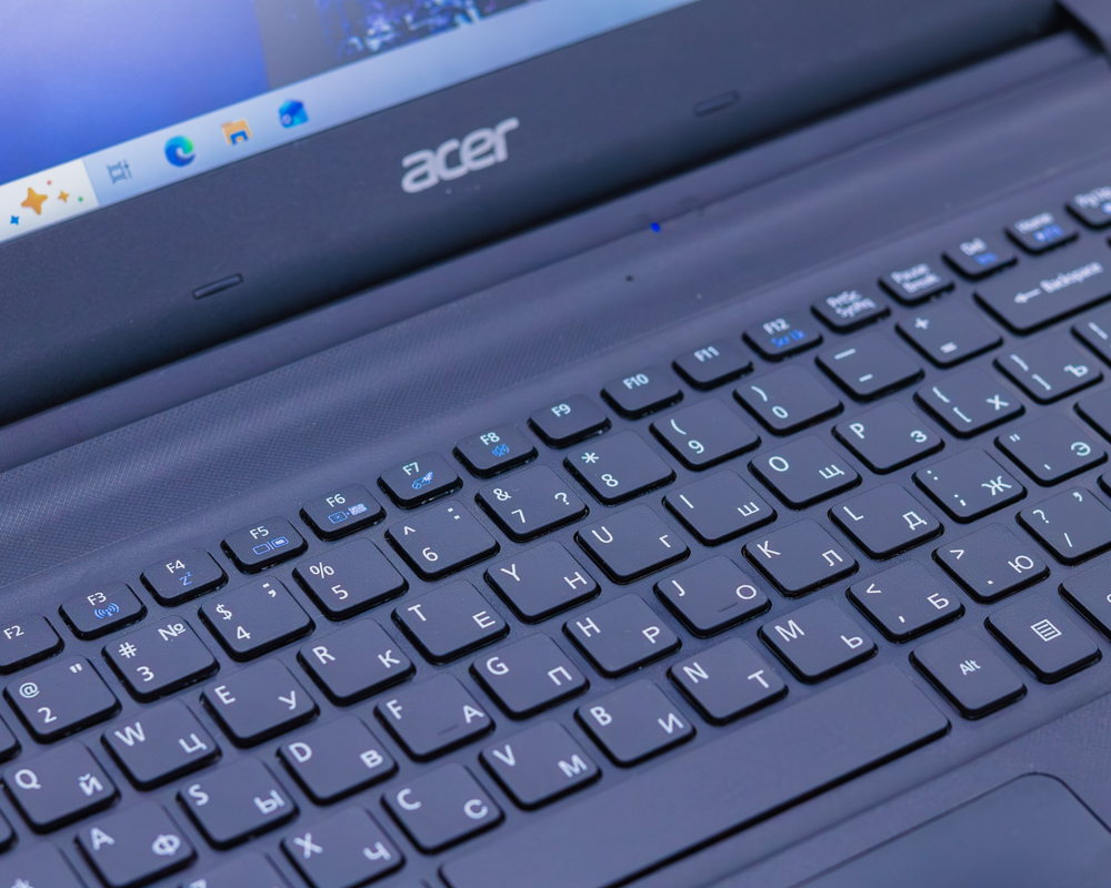 Ноутбук Acer Extensa EX2540-5327 (HD/i5-7gen/8GB/SSD 120GB)