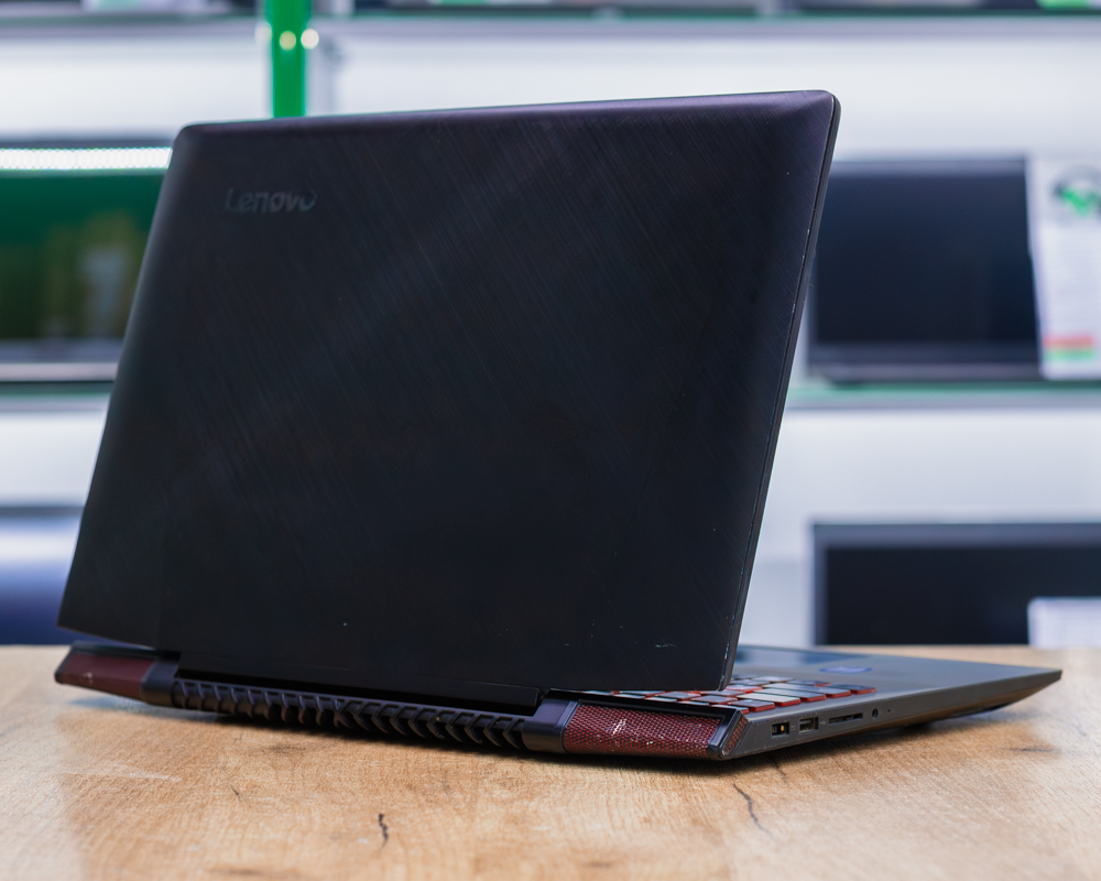 Игровой ноутбук Lenovo Legion Y700-15ISK (FHD IPS/i7-6gen/GTX 960M 4GB/12GB/SSD 256GB)