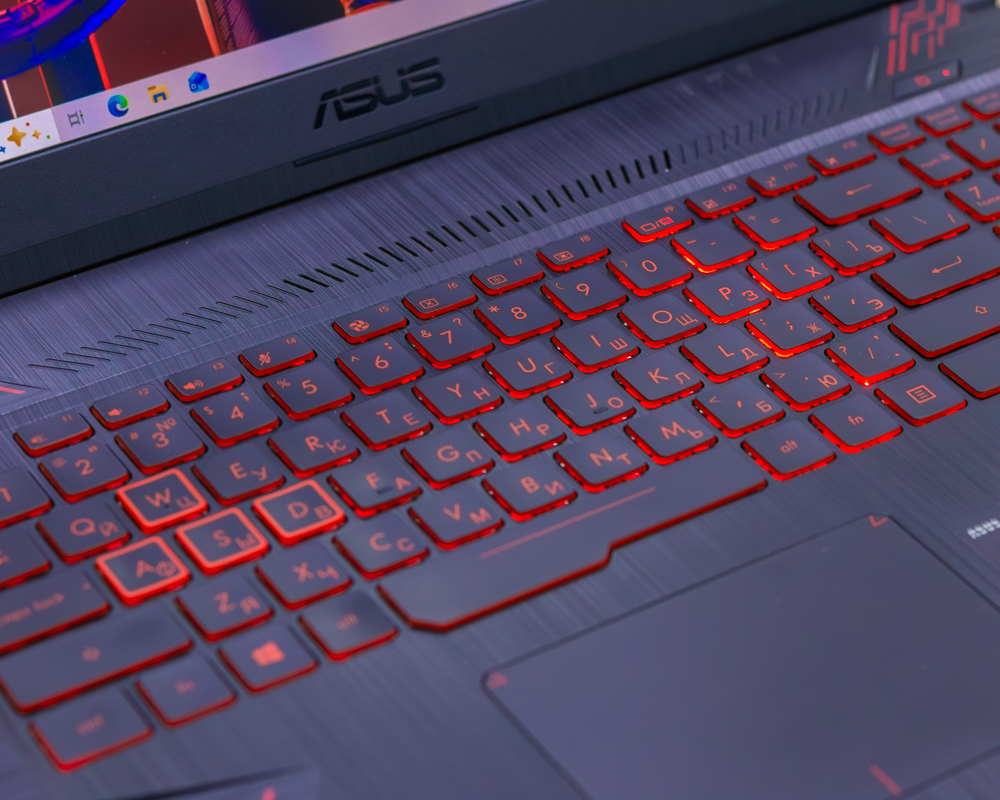 Игровой ноутбук Asus TUF Gaming FX504GD (FHD IPS/i5-8gen/GTX 1050 2GB/16GB/SSD+HDD 128+1000GB)