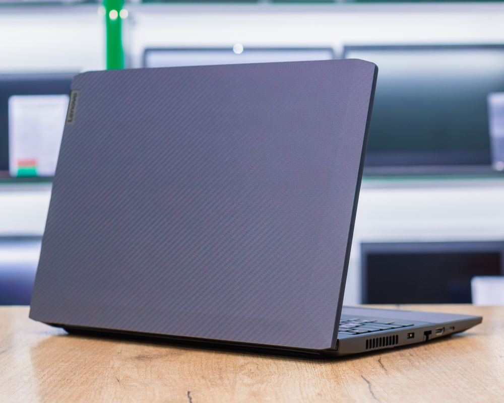 Игровой ноутбук Lenovo IdeaPad Gaming 3 15ACH6 (FHD IPS/Ryzen 5 5600H/RTX 3050 4GB/16GB/SSD 512GB)