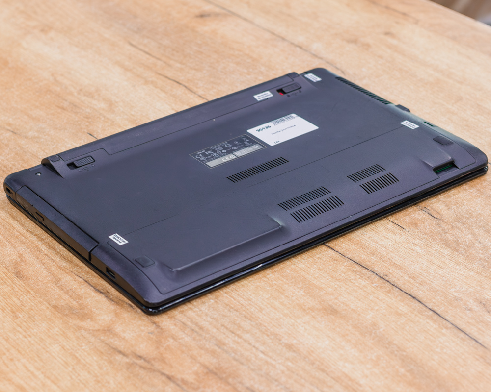 Ноутбук Asus X550LB (HD/i3-4gen/GT 740M 2GB/8GB/SSD 240GB)