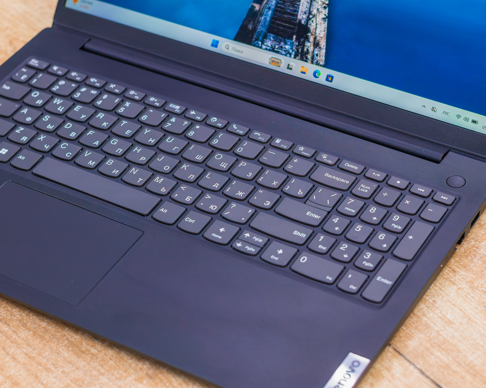 Ноутбук Lenovo V15 G4 IRU 83A1BBWHRK (FHD IPS/i5-13gen/16GB/SSD 512GB)