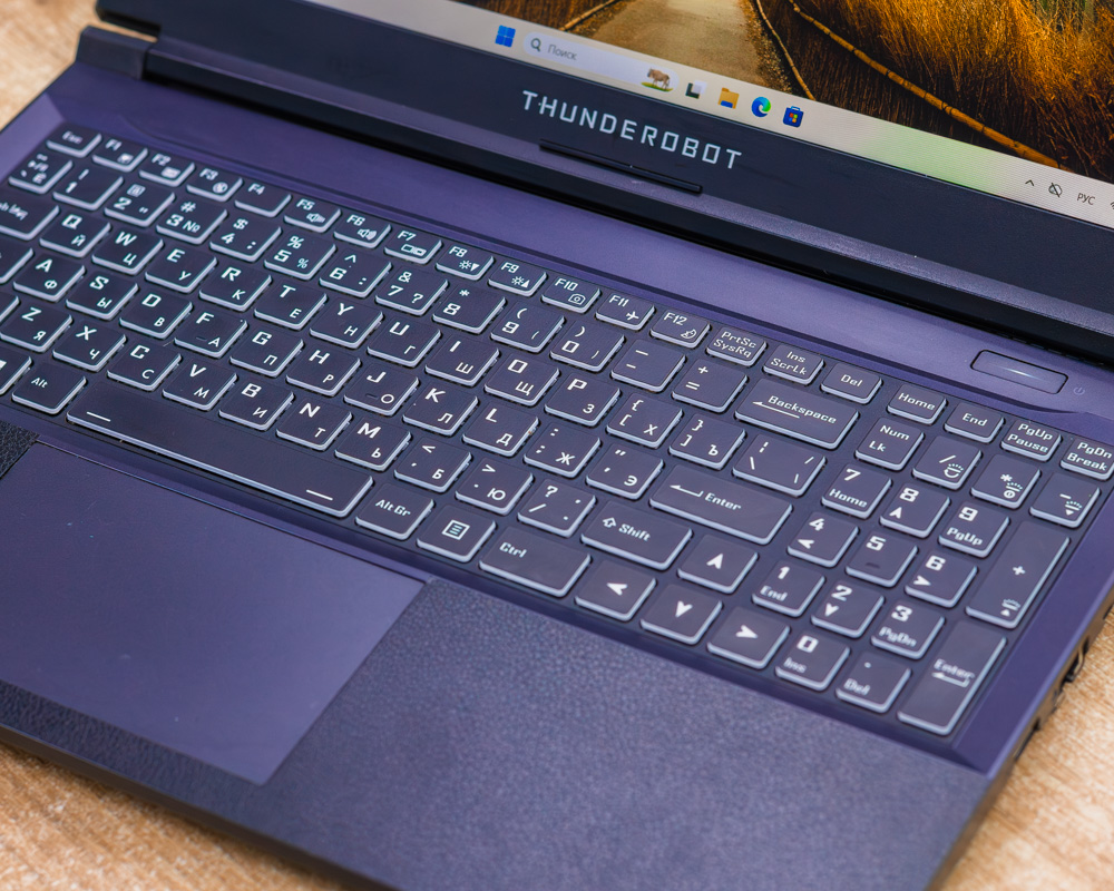 Игровой ноутбук Thunderobot 911S Core D (144Hz/i5-12gen/RTX 3050 4GB/16GB/SSD 240GB)
