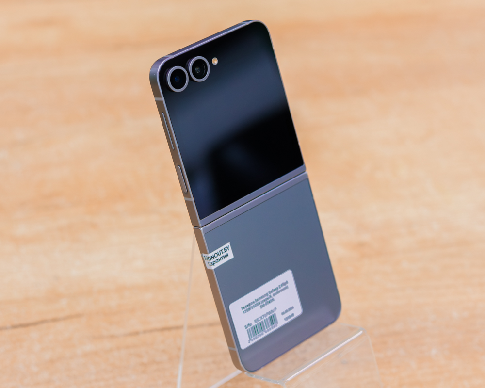 Samsung Galaxy Z Flip6 12GB/512GB (серый, отличное) SM-F741N