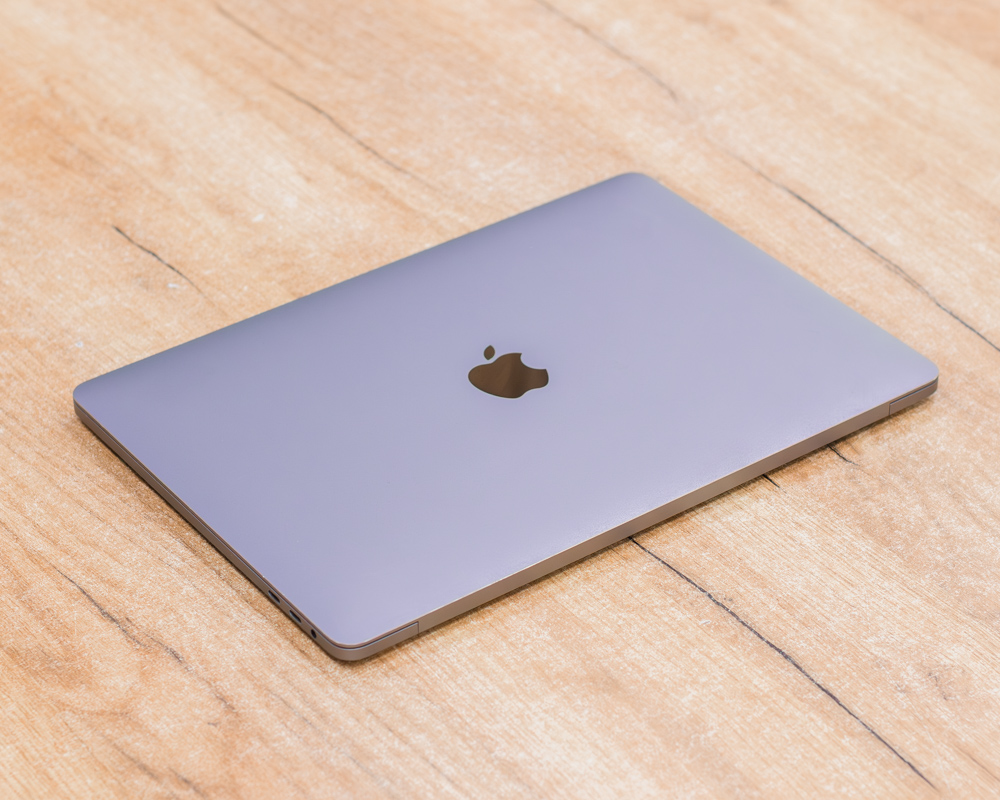 Ноутбук Apple MacBook Pro 13
