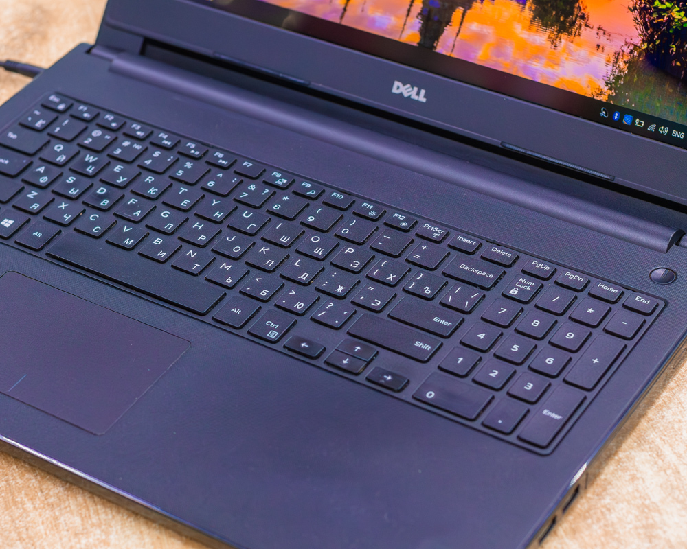 Ноутбук Dell Inspiron 15 3552 (HD/Puntium N3710/4GB/HDD 500GB)