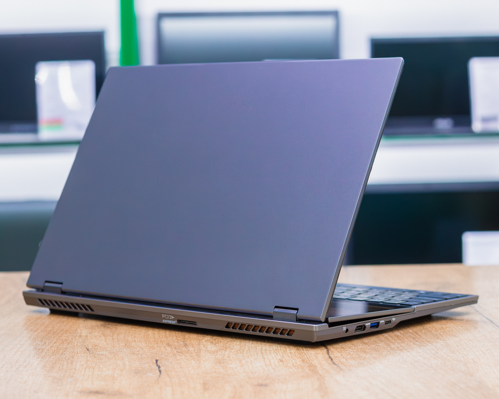 Ноутбук Ninkear DS16 (FHD IPS/i7-10gen/12GB/SSD 256GB)