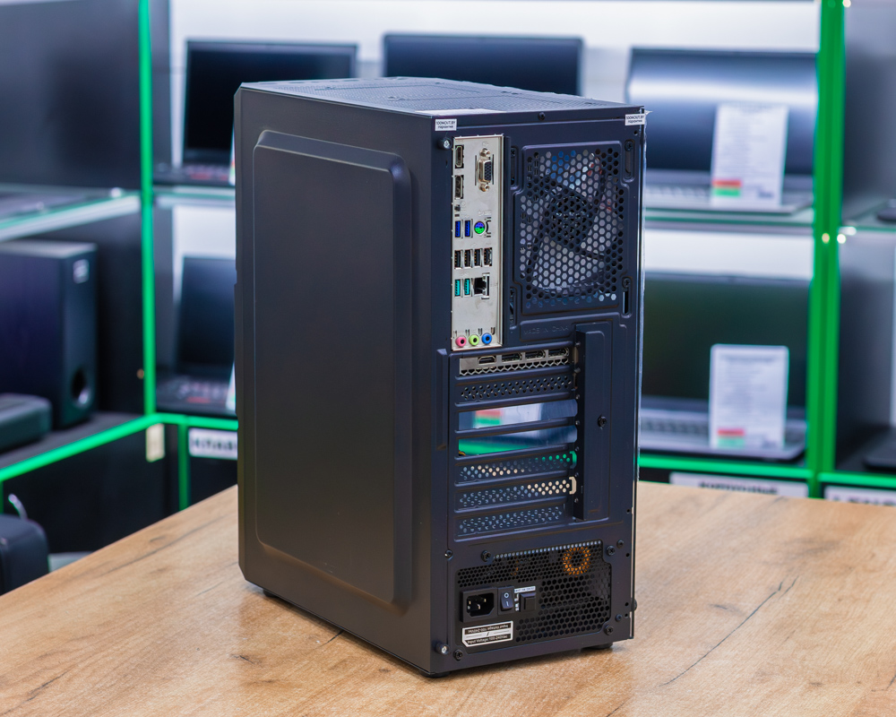 Игровой компьютер (системный блок) (Ryzen 5 7500F, GeForce RTX 5060 8GB, ОЗУ 32GB, SSD 512+512GB)