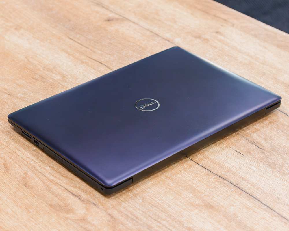 Ноутбук Dell Inspiron 15 5570 (FHD/i5-7gen/8GB/SSD 250GB)
