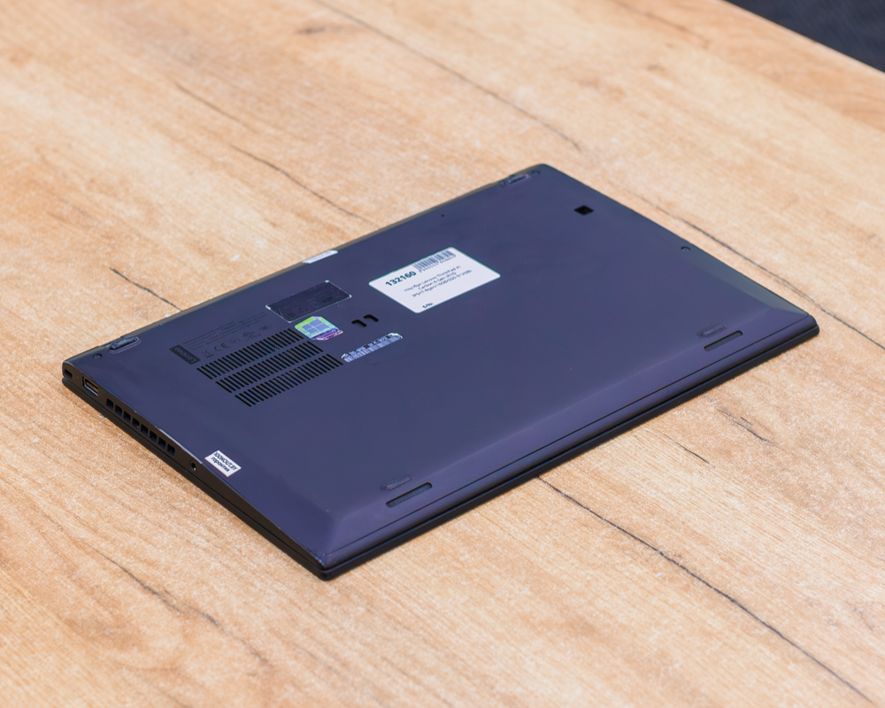 Ноутбук Lenovo ThinkPad X1 Carbon 6 Gen (FHD IPS/i7-8gen/16GB/SSD 512GB)