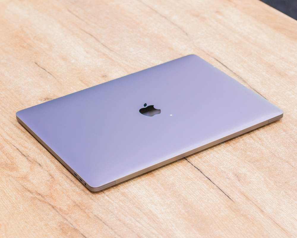 Ноутбук Apple MacBook Pro 15