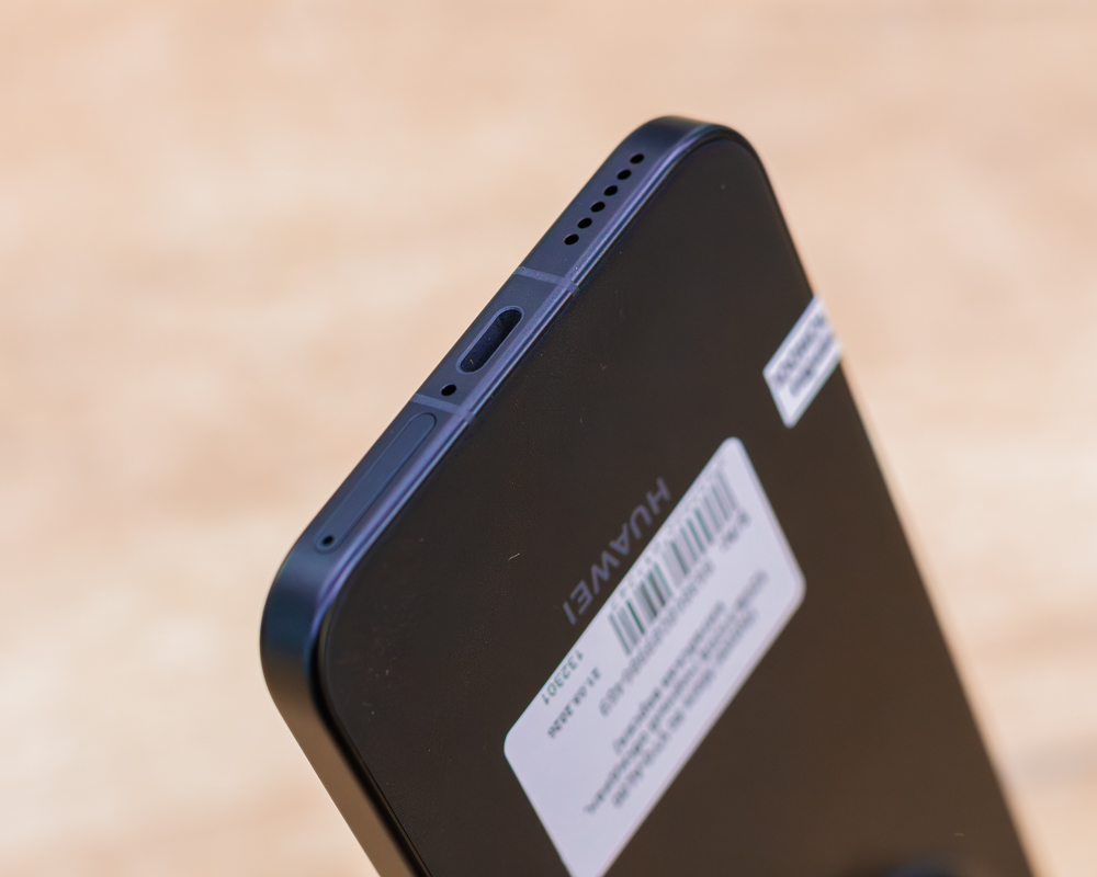Huawei Mate 80 VYG-AL00 12GB/512GB (черный обсидиан, китайская версия)