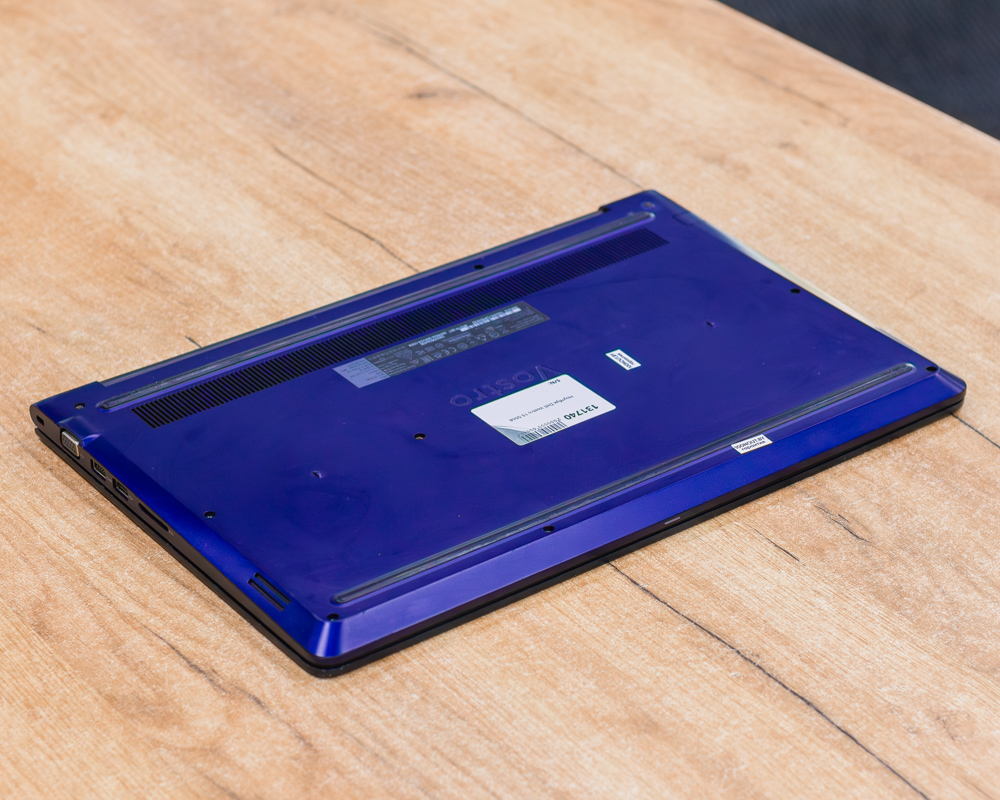 Ноутбук Dell Vostro 15 5568 (FHD/i5-7gen/8GB/SSD 256GB)