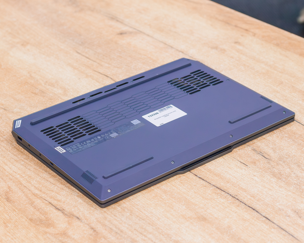 Игровой ноутбук Lenovo LOQ 15IAX9 (144Hz/i5-12gen/RTX 3050 6GB/16GB/SSD 512GB)
