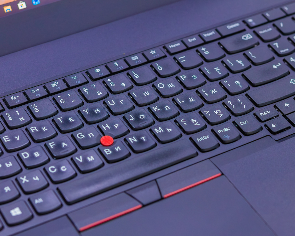 Ноутбук Lenovo ThinkPad T570 (FHD IPS/i5-7gen/16GB/SSD 256GB)