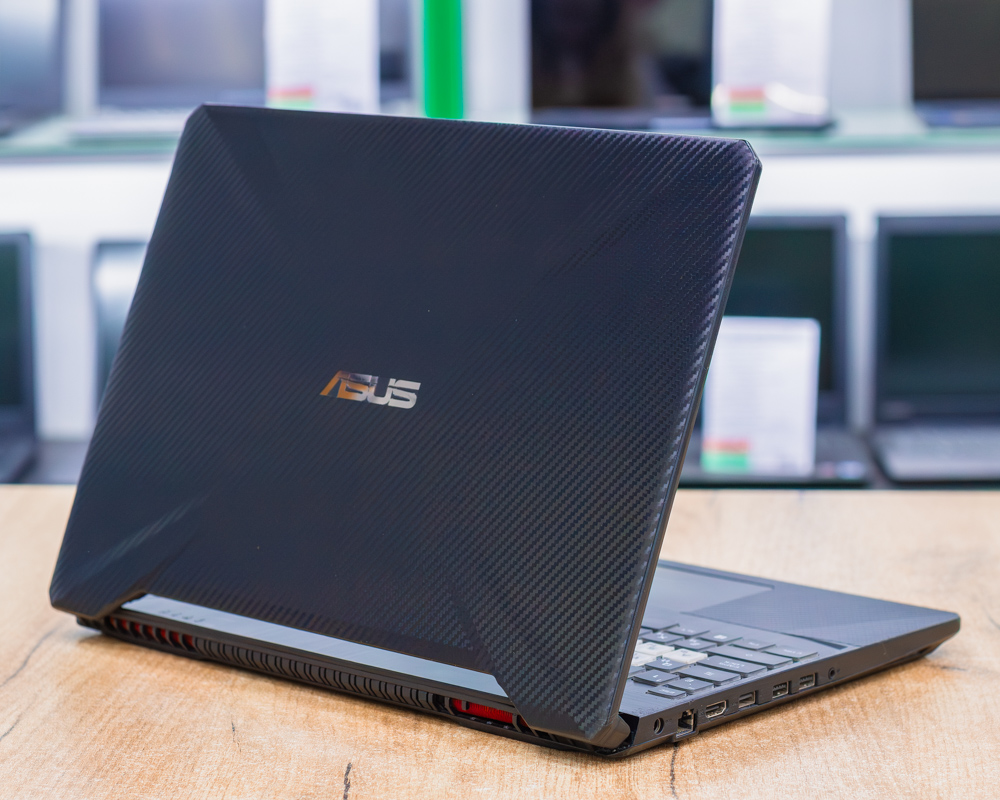 Игровой ноутбук ASUS TUF Gaming FX505D (144Hz/Ryzen 5 3550H/RTX 2060 6GB/16GB/SSD 512GB)