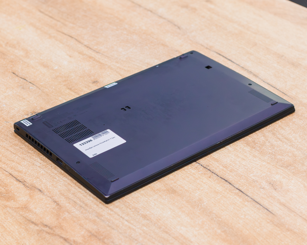 Ноутбук Lenovo ThinkPad X1 Carbon 7 Gen (FHD IPS/i7-8gen/16GB/SSD 512GB)