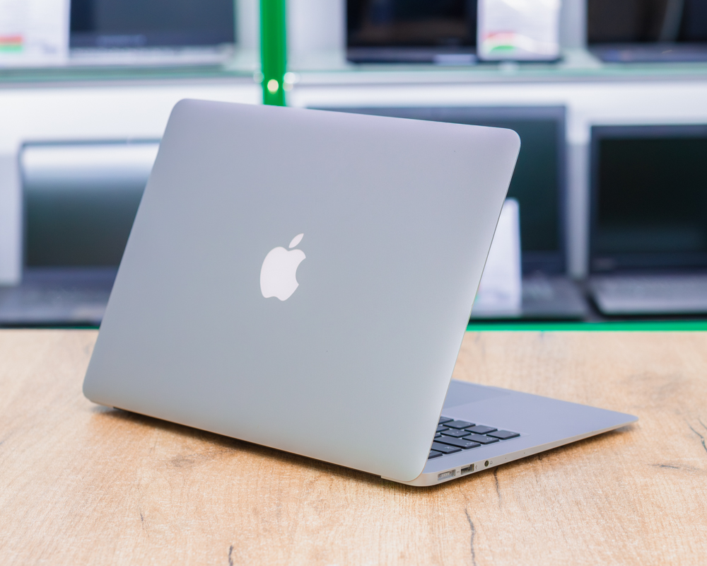 Ноутбук MacBook Air 13